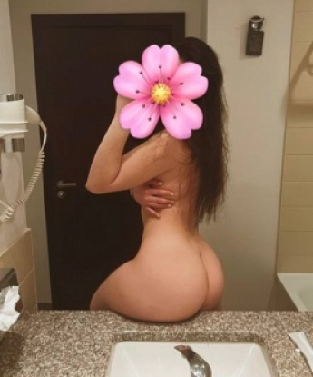 💋 Я воплощение наслаждения и раскованности, и готова подарить тебе незабываемые часы удовольствия. 🌟 Мои услуги охватывают все, что ты можешь себе представить - нежный эротический массаж, игры ролей, стриптиз и многое другое. 😍 Я прекрасно знаю, как доставить тебе настоящее наслаждение и удовлетворить все твои желания. 💦 Мои фото настоящие и оставят у тебя только приятные воспоминания. 💫 Позволь себе погрузиться в мир наслаждения и страсти со мной, и ты не пожалеешь о потраченном времени. 🌇 Жду твоего звонка, чтобы сделать наши фантазии реальностью. 🔥⚡️🔞 Александра